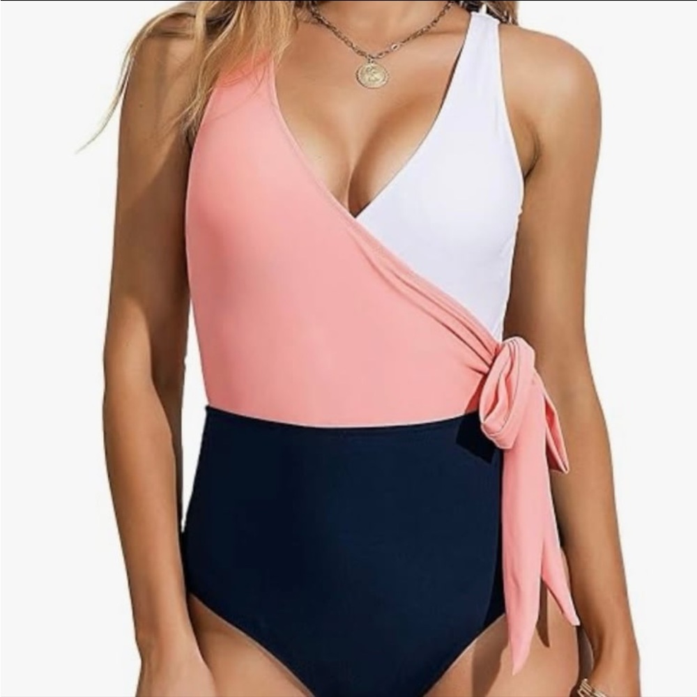 CUPSHE Women's One Piece Swimsuit Wrap Over Swimwear w/Color Block